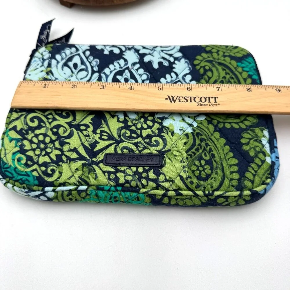 Vera Bradley Tablet Quilted Tablet Case w/Zipper 6” x 8.5” blue green turquoise